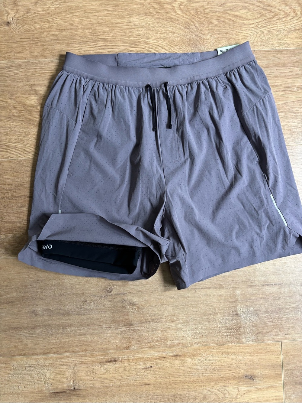 FWD Men’s Taupe Lined Running Shorts 5” Inseam Athletic Size M